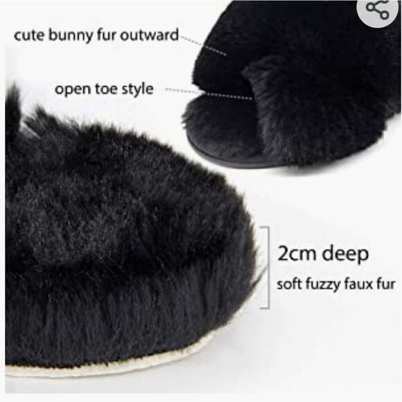 FamiPort Fuzzy Fur Cross-Band Cushioned Non-Slip indoor/outdoor slippers - Picture 3 of 14